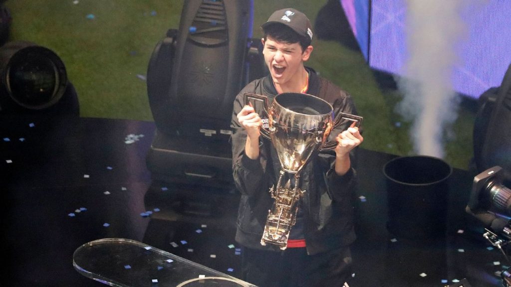 kyle giersdorf bugha won $3m after getting trained by world's cheapest coach hugh gilmour